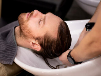 hair-colouring-male-serv